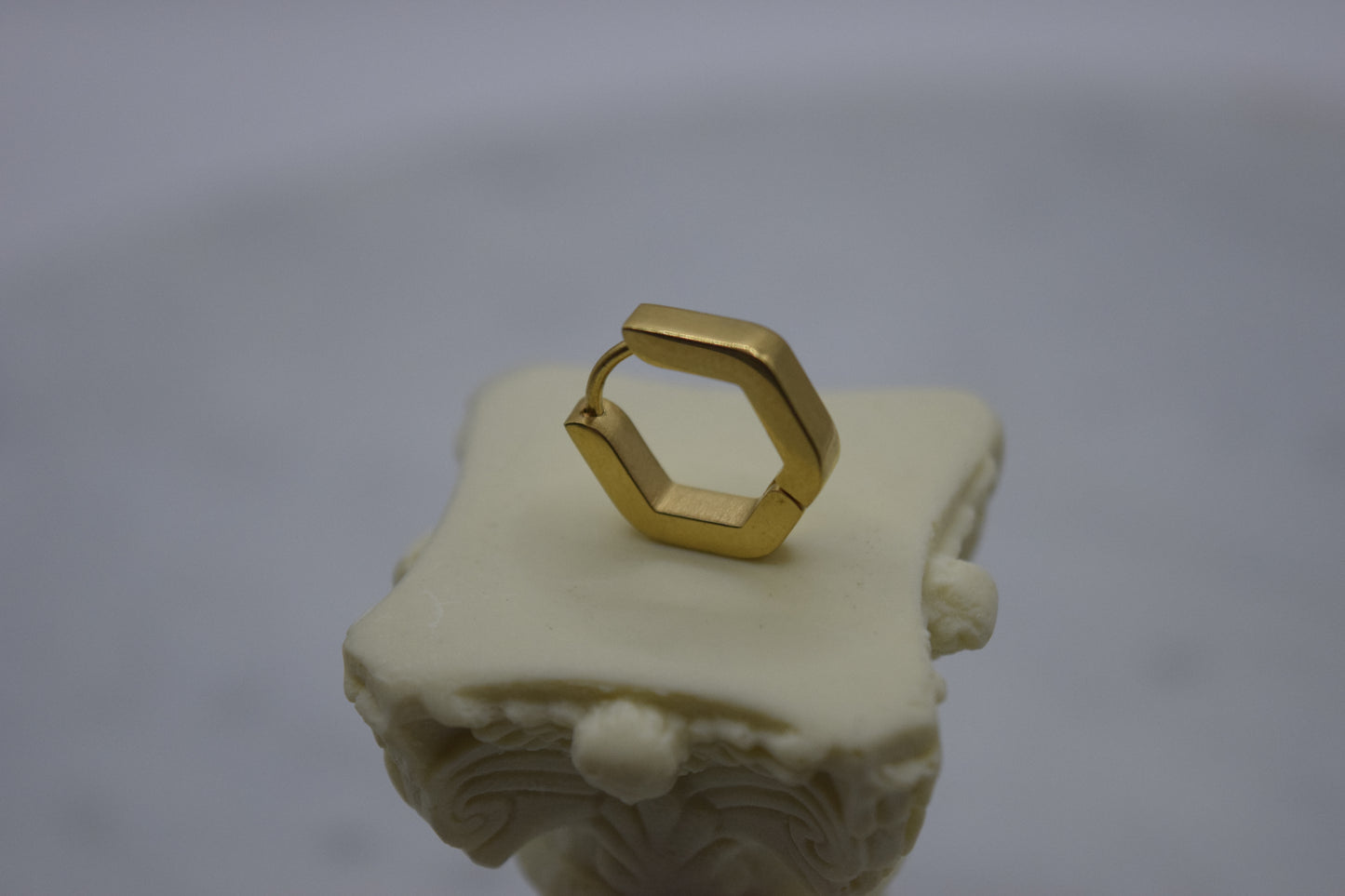 Hexagon Gold