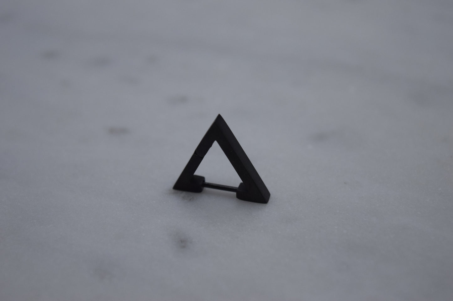 Triangle Black